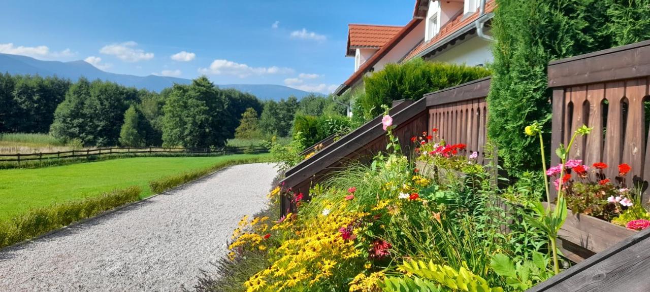 Wysokie Laki Domki W Gorach Ковары Экстерьер фото